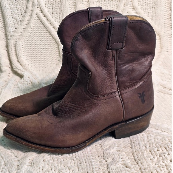 Frye Billy Short Western Boots Reddish Brown Leather Pointed Toe Womens 8 B